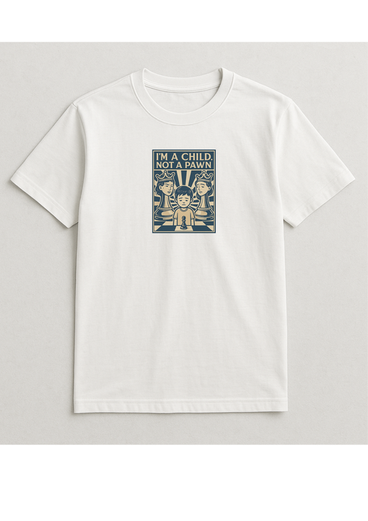 Boys T-shirt - Not a pawn